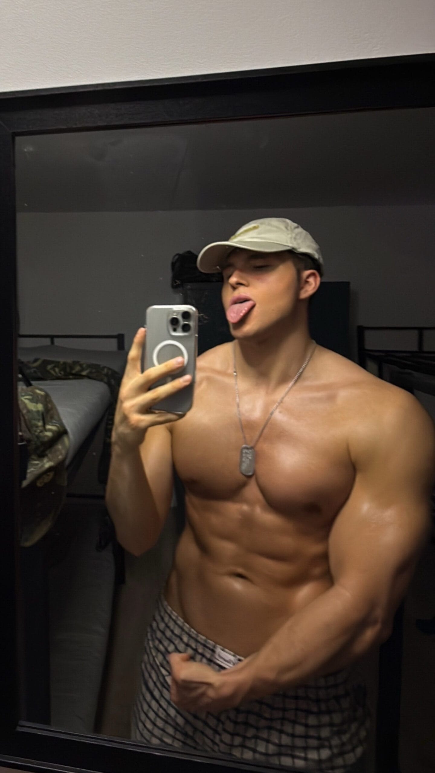 Aris Navarro