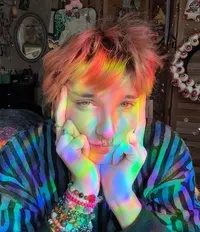 ☻ leo ☹︎