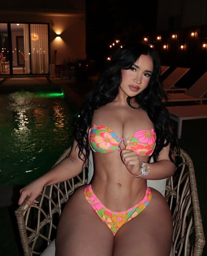 𝙂𝙚𝙣𝙖🍑