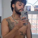 Cam