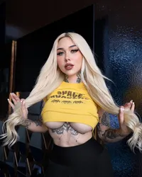 Jade Lavoie • FREE