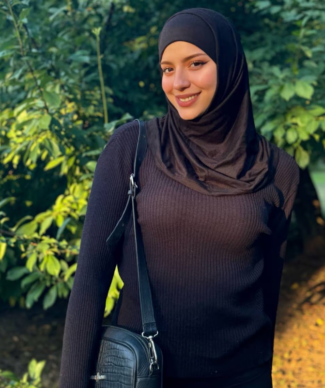 Yasmin | ياسمين 🌙