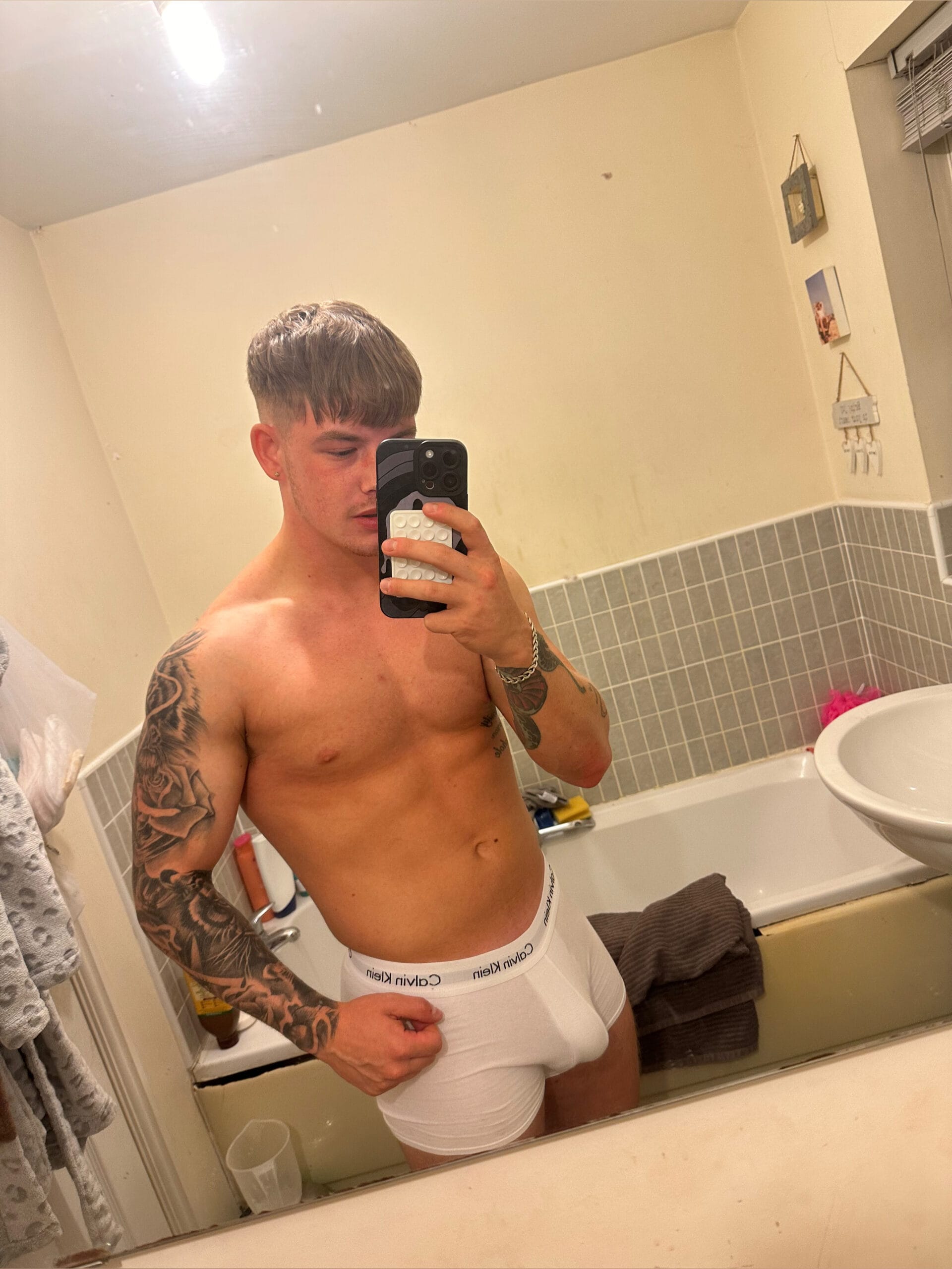 Tom 😈